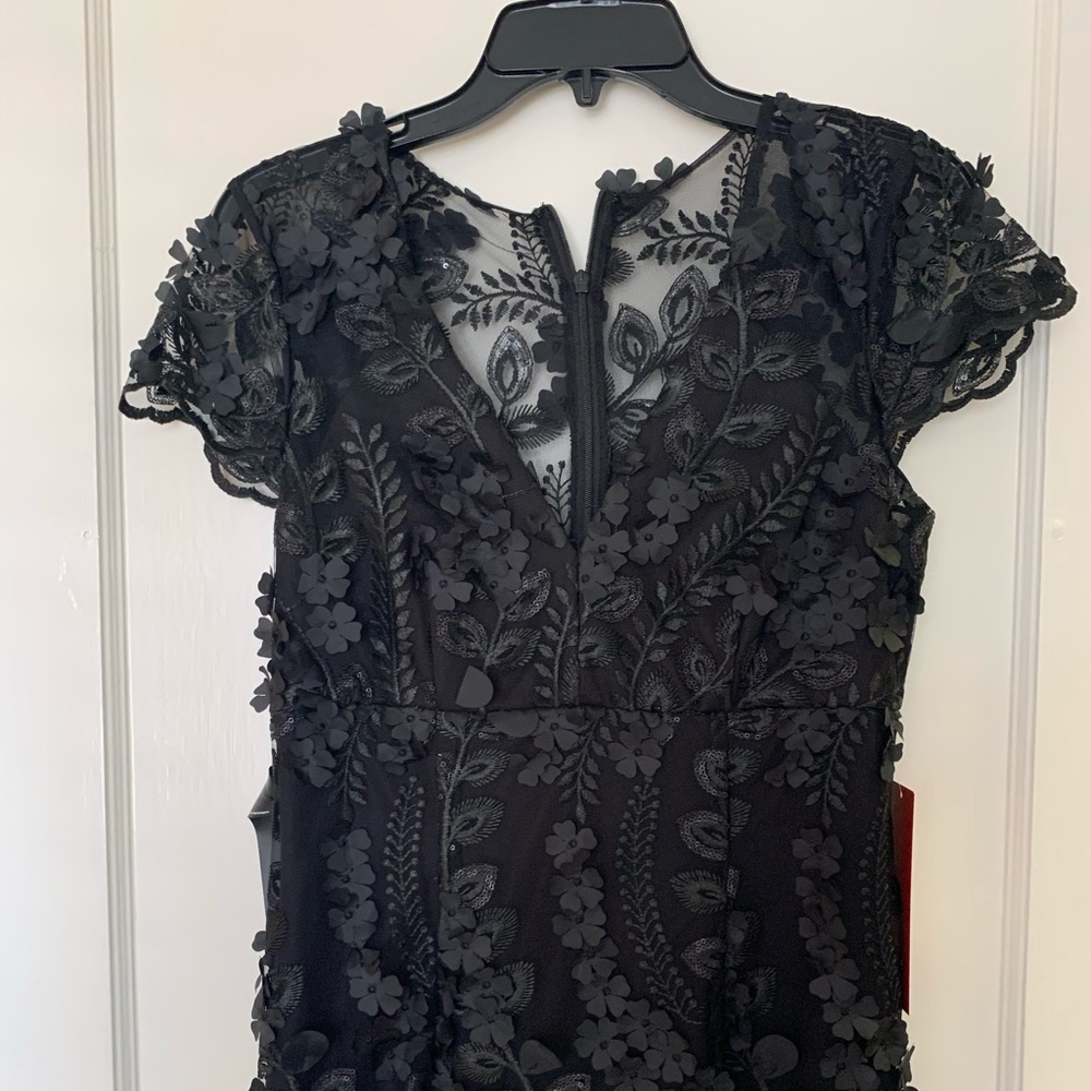 NWT Carmen Marc Valvo floor length black gown 4